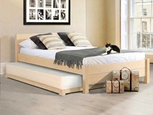 guest bed in maple
